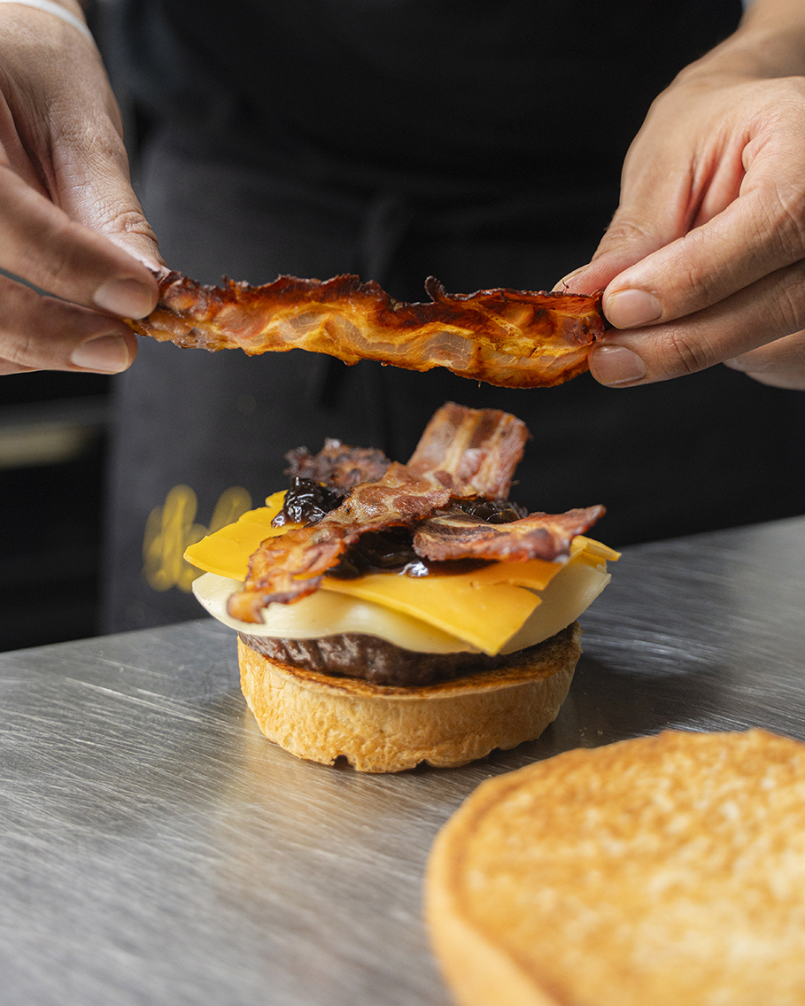 Solo-Castello-Hamburgueseria-Hamburguesas-home-05